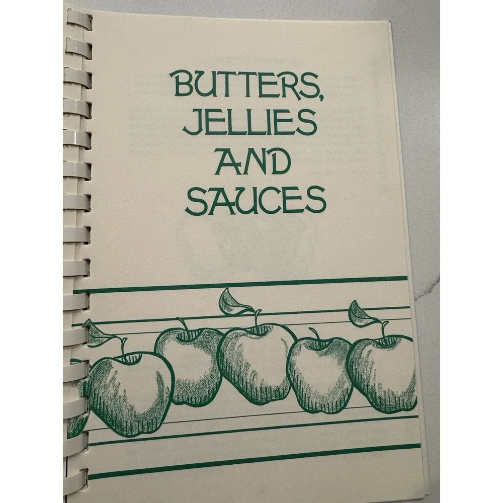 The Apple Barn Cookbook Applewood Farmhouse Restaurant Sevierville TN Spiral